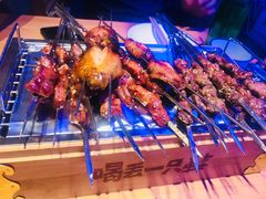 -喝丢一只鞋海鲜烧烤·海肠捞饭(东关街店)