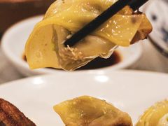 生煎馄饨-小实惠嘉(威海路店)
