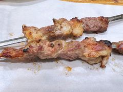 -歹歹的加个面过油肉拌面