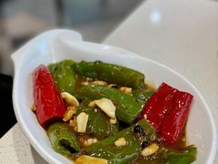 虎皮青椒-香港新发烧腊茶餐厅(书城店)