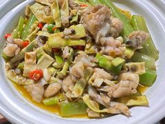 -裕鼎鲜·新中菜(金鼎广场店)