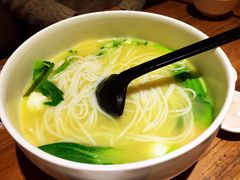 过桥之进士米线-茶花妹子云南餐厅(传媒大学店)
