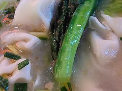 -八一路好吃街(雨田商务大厦店)