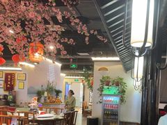 -卢大鲜鱼头捞饭(美利广场店)