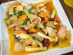 -Green Tree Rest. & Pub