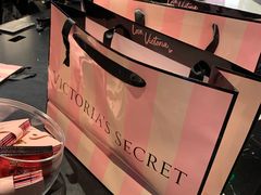 -Victoria's Secret(杭州湖滨银泰in77店)