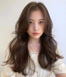 -妃格美发沙龙·烫发·染发