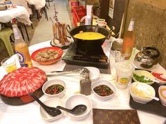 -鲜入围煮花胶鸡海鲜火锅