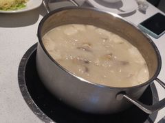 -煲王粤菜餐厅(中侨中心店)