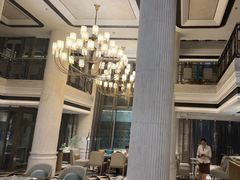 -浅深(世茂滨江精品店)