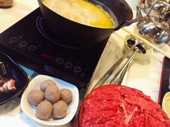 -鲜入围煮花胶鸡海鲜火锅