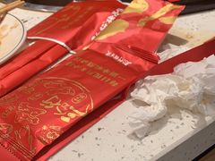 -三人行骨头王火锅(长寿店)