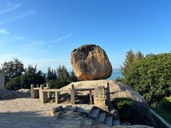-东山风动石景区