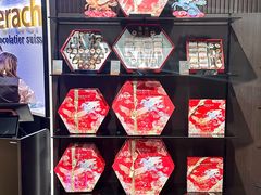 -Laderach 莱德拉(上海环贸iapm店)