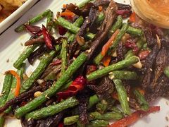 -闫府私房菜·百年鲁菜(恒隆店)