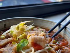 贵州风味红酸汤什锦面-里面·Noodlology(机电院店)