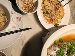 -绿茶餐厅(光谷世界城步行街店)