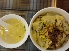 -笑来喜馄饨小笼工坊店(湖滨街店)