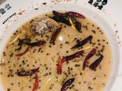 -渔语鱼酸菜鱼新川菜(来福士店)