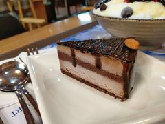 -劳顶笨咖啡(丽水宜家店)