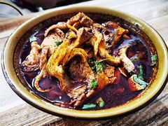 麻辣米线-老字号杨坡红油米线腊汁肉夹馍(东四道巷店)
