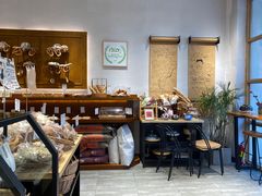 面包甜点陈列柜-HAVE A ROOM·有间质果(总店)
