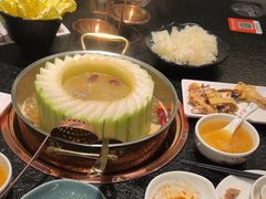 -得意咚瓜·顺德鱼生·冬瓜火锅(深圳首店)