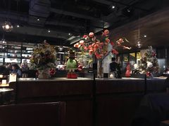 -Carbon莫卡哆·意大利复古集市餐厅(杭州大厦店)