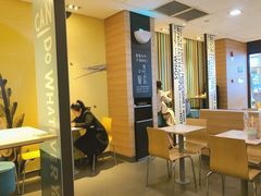 -麦当劳(新世纪环球中心店)