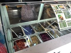 -津椰本·海南正宗椰奶清补凉(店一店)