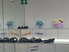 -Jumphai室内蹦极运动