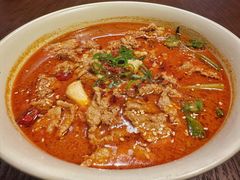 水煮牛肉-肆海小川菜酒馆Wine Bistro (青年路店)