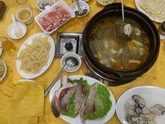 -濠轩阁特色生蚝火锅(水湾路店)