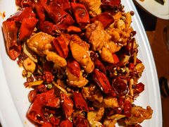 -肆海小川菜酒馆Wine Bistro (青年路店)