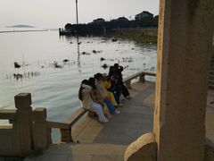 -麓舍全景太湖温泉别墅团建拓展会议亲子