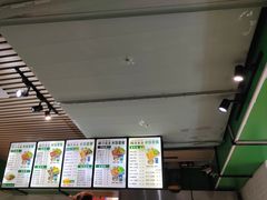 -贾丽老饭盒(奥莱店)