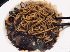 -桃园中华料理炸酱面(燕儿岛路店)