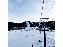 -丝绸之路山地度假区滑雪场