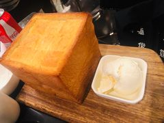 蜂蜜厚多士-小资太太餐厅(南岗区店)