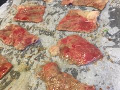 -虾弄弄海派小龙虾·牛羊蝎子火锅