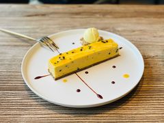 百香果黄柠檬挞-Vanilla Specialty Coffee(八大关店)