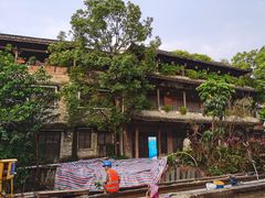 -小凉帽之家酒店(甘坑古镇店)