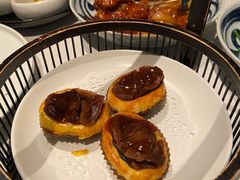 一口鲍鱼酥-三号黄浦会Canton Table