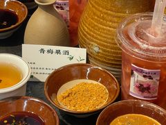 -阿山卓·野生菌火锅·纳西火塘烤肉