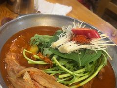 -喇喇排骨火锅·传统韩式脊骨汤(望京西园总店)