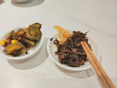 -镇南锅盖面馆(解放路店)