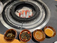 -阿山卓·野生菌火锅·纳西火塘烤肉