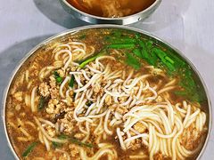 -正宗杨记普洱酸醋米线(总店)
