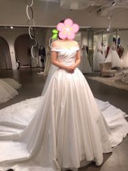 -艾米丽婚纱礼服