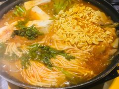 泡菜火锅-紫霞门韩国料理烤肉(深南东路店)